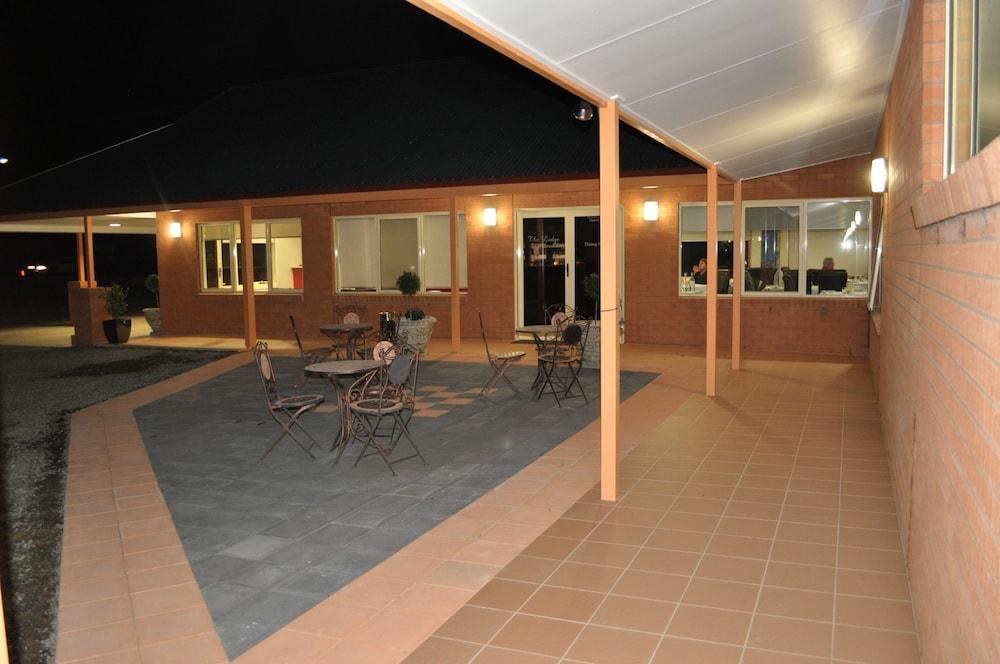 Comfort Inn Bishops Lodge هاي المظهر الخارجي الصورة